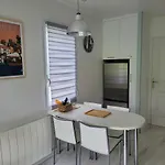 Olatua La Vague Votre Havre Basque A La Saint-Jean-de-Luz